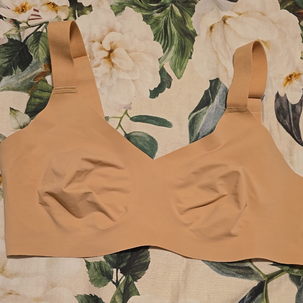 Knix Tan Seamless Wireless Bra Intimates